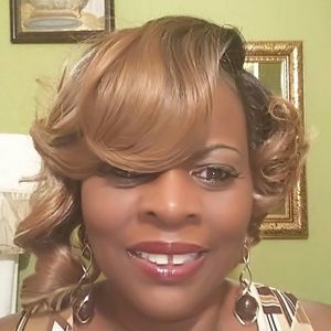 Meet your Posher, Joyce